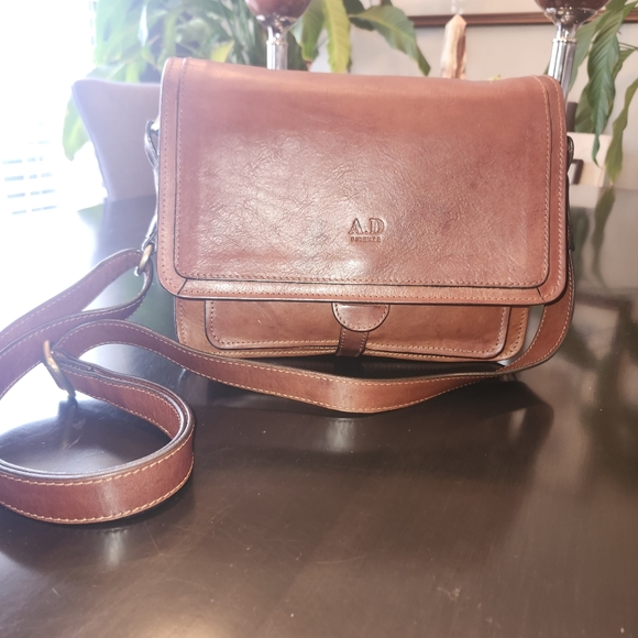 A.D Firenze Handbags - A.D. Firenze Handmade Leather Crossbody Satchel